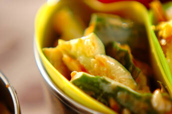 キュウリの辛味和え