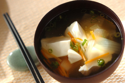 たっぷり具だくさん汁