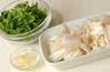 エノキと豆苗の炒め汁の作り方の手順3