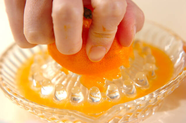 ホットみかんジュースの作り方の手順1