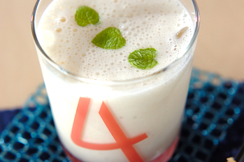 混ぜるだけのバナナジュース