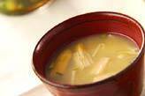 玉ネギの白みそ汁