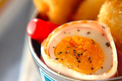 ゆで卵のベーコン巻き