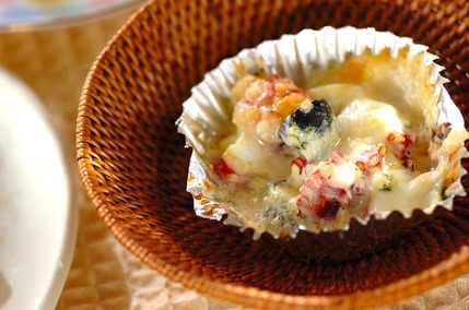 タコのチーズ焼き