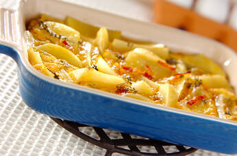 ジャガイモとベーコンの卵焼き