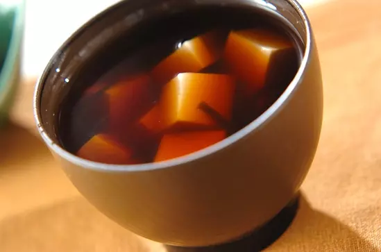 豆腐と塩昆布のお吸い物 レシピ 作り方 E レシピ 料理のプロが作る簡単レシピ 豆腐と塩昆布のお吸い物 レシピ 作り方 E レシピ 料理のプロが作る簡単レシピ