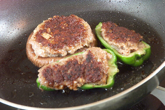 野菜の肉詰めの作り方の手順3