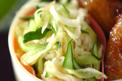 切干し大根のショウガ酢和え