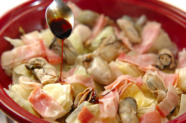 カキとキャベツの酒蒸しの作り方の手順3