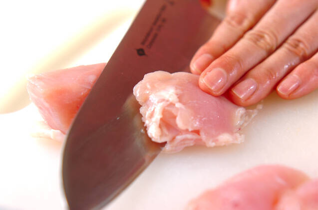 鶏の唐揚げサルサソースの作り方の手順1