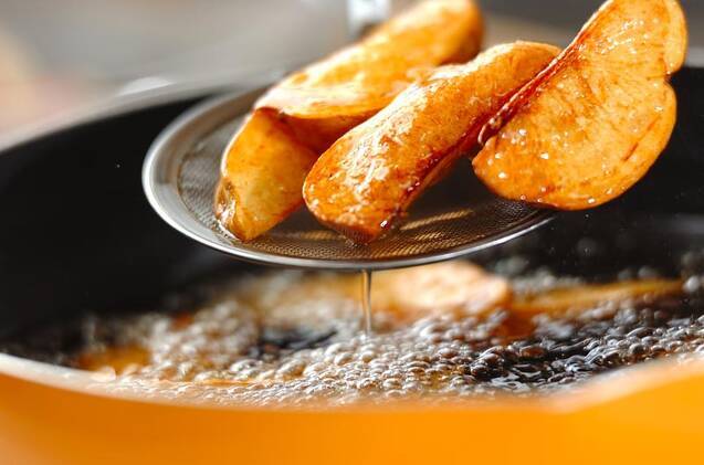 フライドウニポテトの作り方の手順2