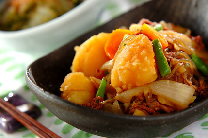 肉ジャガ風煮物