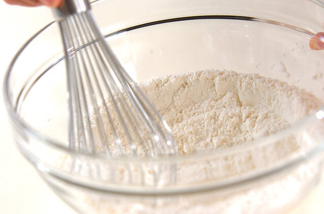 黒ゴマのピタサンドの作り方の手順2