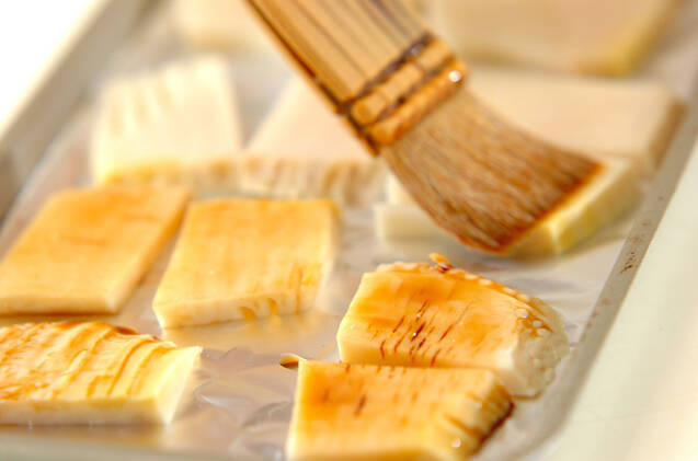 焼きタケノコのスープの作り方の手順1