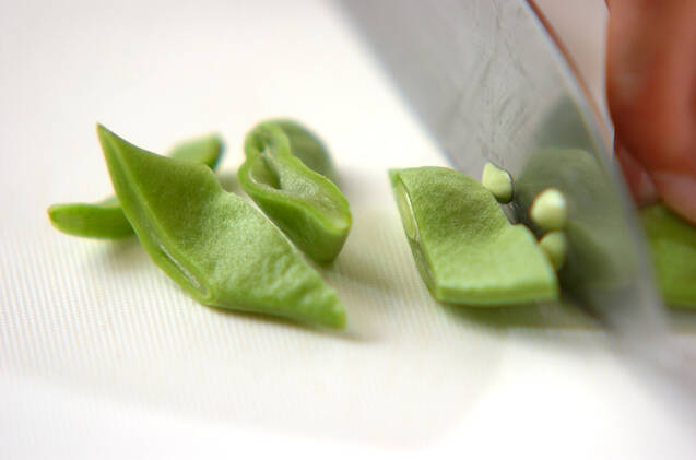 大根と油揚げのみそ汁の作り方の手順2