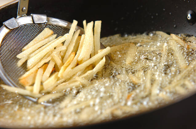 ジャガ納豆のカレー風味の作り方の手順2