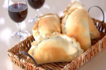 スモークサーモンの包みピザ