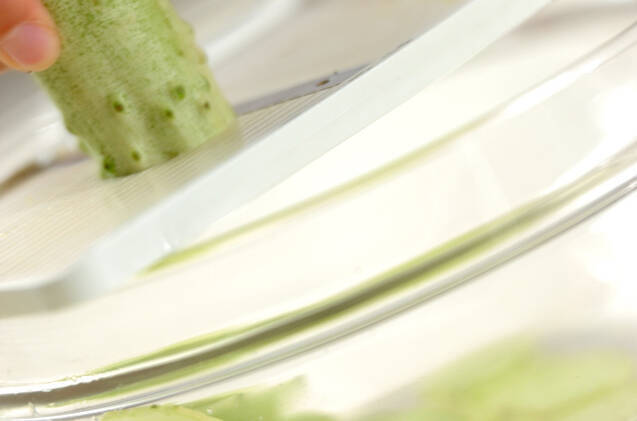 白キュウリのナムルの作り方の手順1