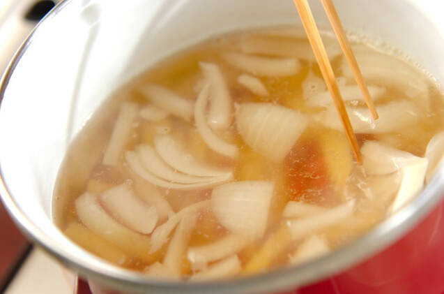 ほっくりサツマイモのみそ汁の作り方の手順3