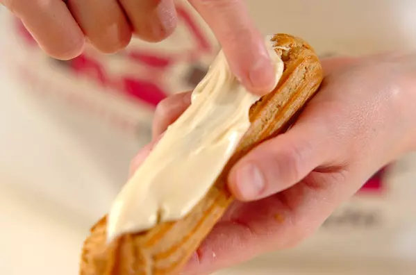 紅茶のエクレアの作り方13