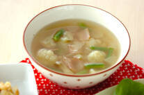 カリフラワーのコンソメスープ