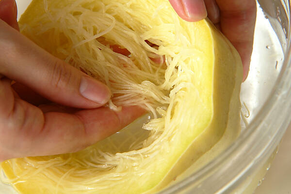 そうめん瓜のシャキシャキサラダの作り方の手順5