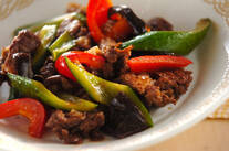 牛肉とキュウリの炒め物