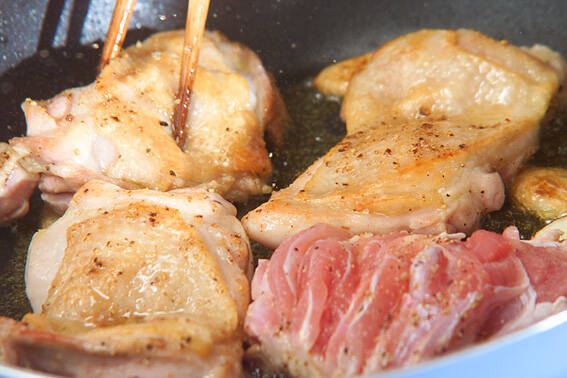 蒸焼鶏バルサミコ味の作り方の手順3