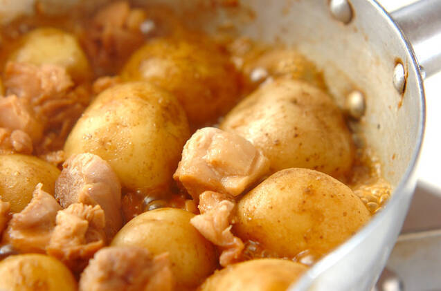 新ジャガと鶏肉の木の芽煮の作り方の手順5