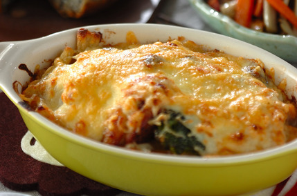 熱々マカロニチキングラタン