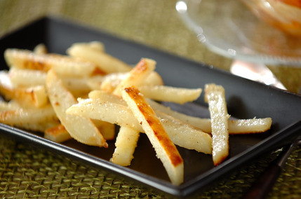 ジャガイモのチーズ炒め