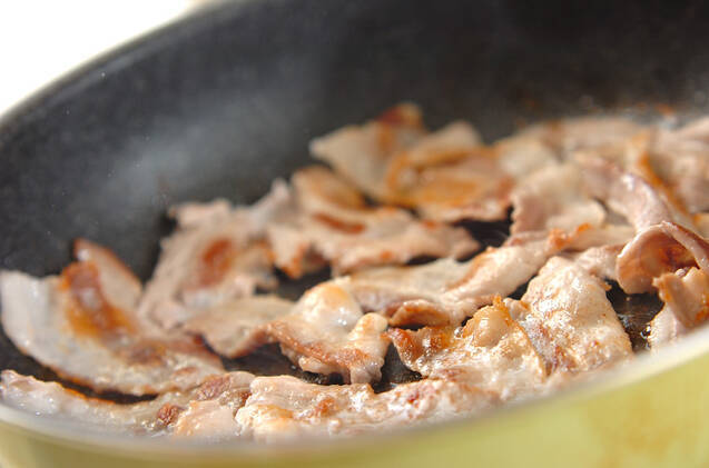 豚肉の卵とじの作り方の手順3