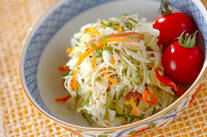 せん切りキャベツの和え物