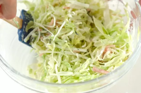 レタスのコールスローの作り方1