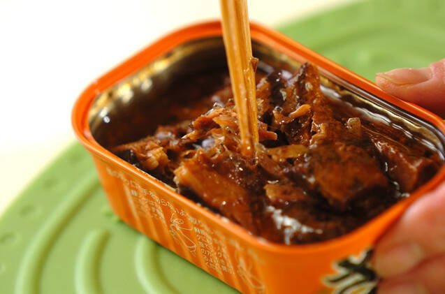 サンマ缶のそぼろご飯の作り方の手順1