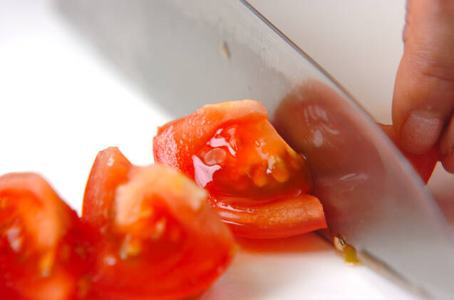 トマトのかきたま汁の作り方の手順1