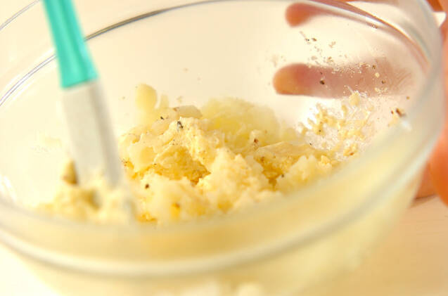 温泉卵とジャガイモのサラダの作り方の手順2