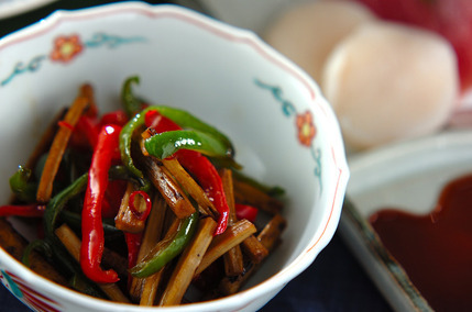 ピーマンとゴボウのきんぴら