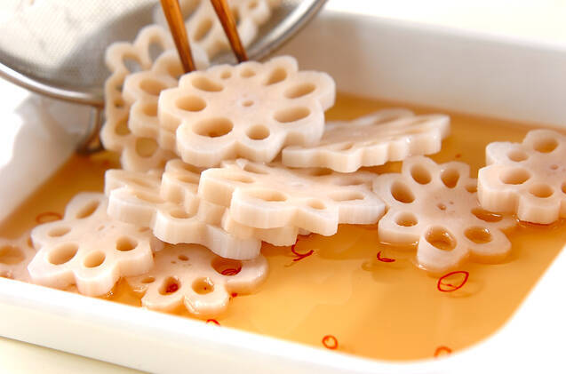 酢レンコン・菊花カブの作り方の手順3