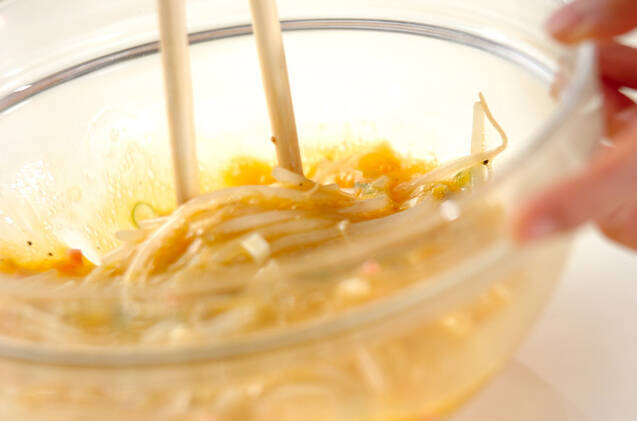 モヤシ入り卵焼きの作り方の手順3