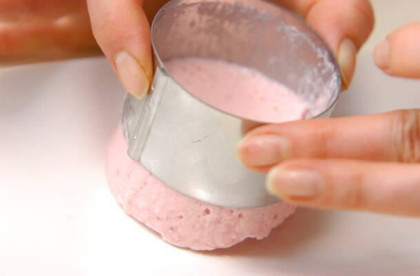 イチゴとフロマージュブランのムースの作り方の手順6