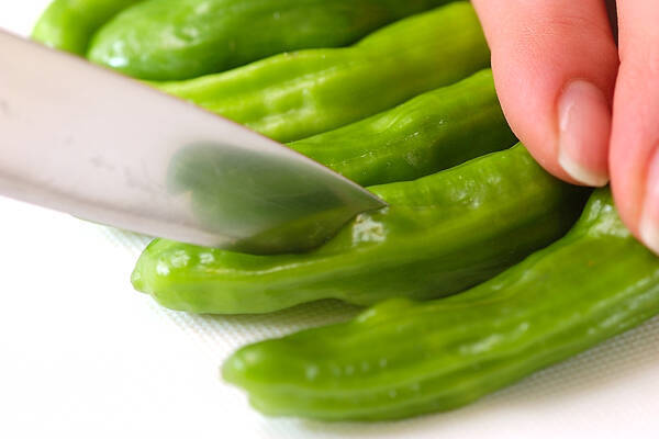 鶏のエスニック唐揚げの作り方の手順1