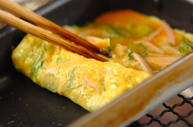 ネギとハムの卵焼きの作り方の手順3