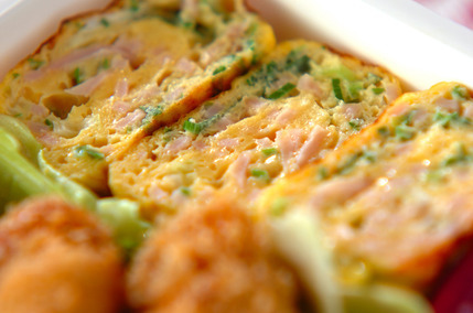 ネギとハムの卵焼き