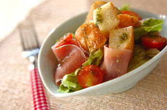 ゴロゴロバゲットのサラダ