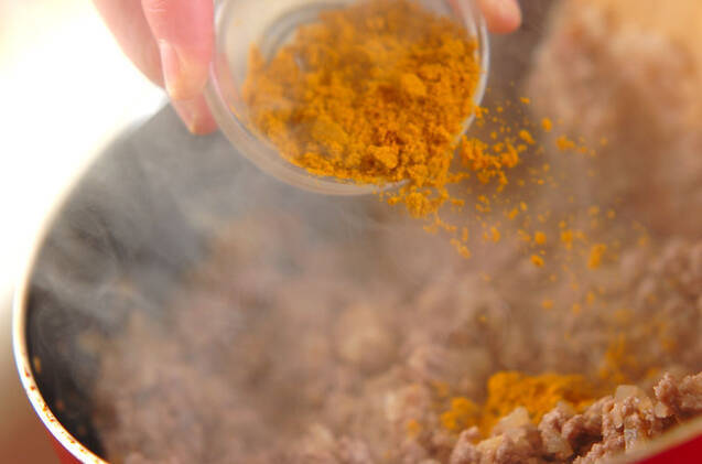 ドライカレーの作り方の手順4