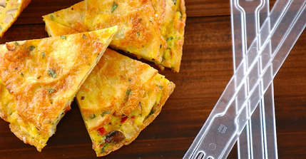 しめじとチョリソーのスペイン風オムレツ