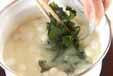 豆腐とワカメのみそ汁の作り方2