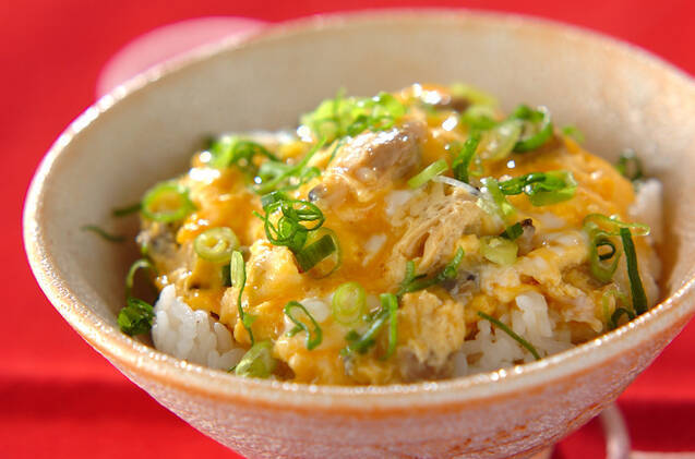 アサリと卵の丼