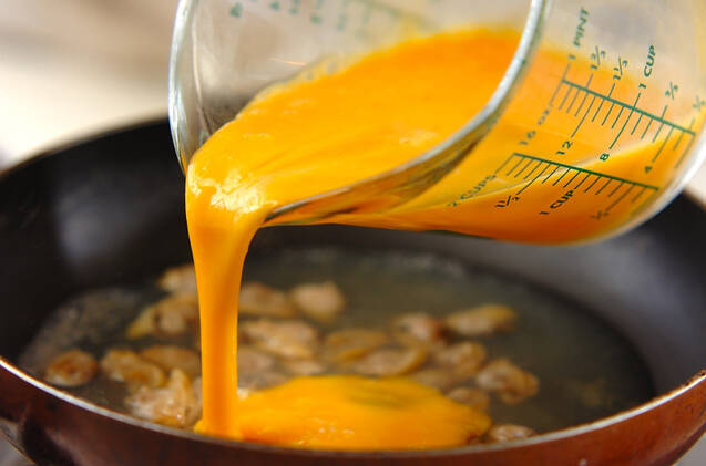 アサリと卵の丼の作り方の手順3